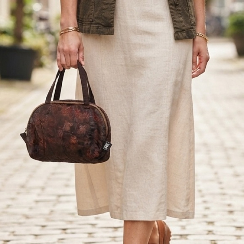 NWOT small brown handbag